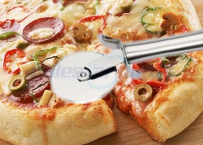 China Round Pastry Stainless Steel Pizza Cutting Knife Multi Functional Heavy Duty for sale