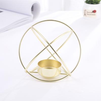 China Wholesale candle holder gold Golden lantern shape candle stand wedding candlestick for sale