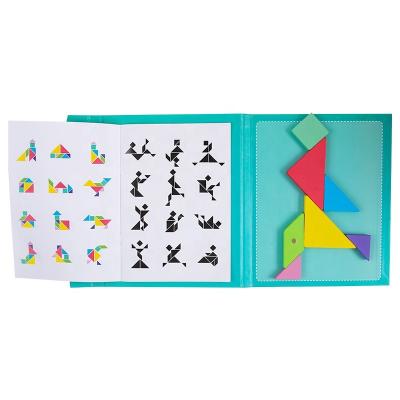 Chine Jouets magnétiques de puzzle de Tangram en bois développemental de jouets de bébé de casse-tête à vendre