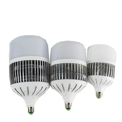 中国 IP20 100LM/Wの産業高い湾LEDは100wさびないアルミニウムをつける 販売のため