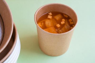 China 8oz 26oz 32oz Kraft Soup Cups Paper Bowls With Lids for sale