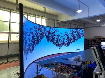 China Outdoor P6 Rental Flexible LED Display Screen 5000 Nits 3840hz 600*1200mm for sale