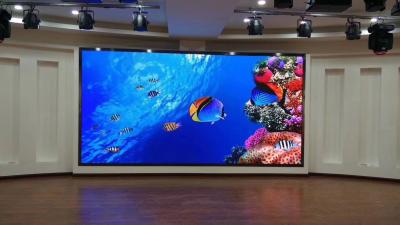 Chine Panneaux visuels flexibles ultra minces fixes d'intérieur de l'écran HD 4K 3840Hz P4 LED de LED à vendre