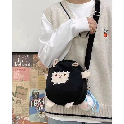 China 3 Pocket Fanny Hip Pack Bag With Nylon Material And Zipper Closure for sale