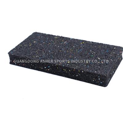 China Recycled Gym Rubber Mat 50x50cm Size Slip Resistant Flooring Type for sale