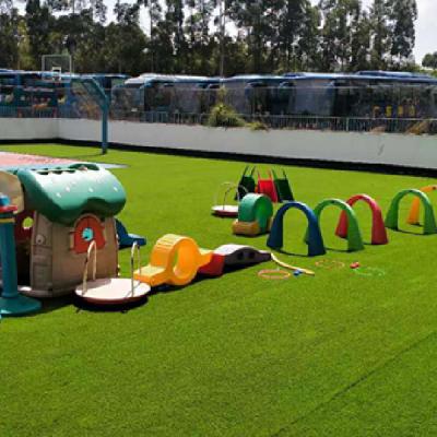 China UV Resistant 12600-21000 Density Garden Artificial Grass Turf for sale