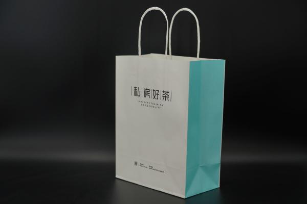 Quality Durable Tea Packaging Paper Bags Lightweight White Gift Bags With Handles for sale