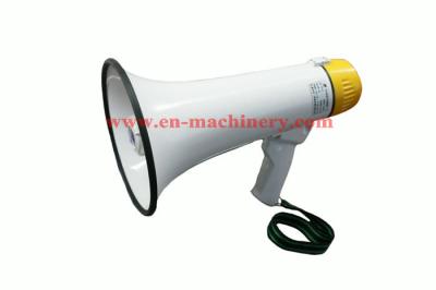 China Handhold Megaphone with Inbuilt Microphone Rechargeable Handy Portable Megaphone for sale