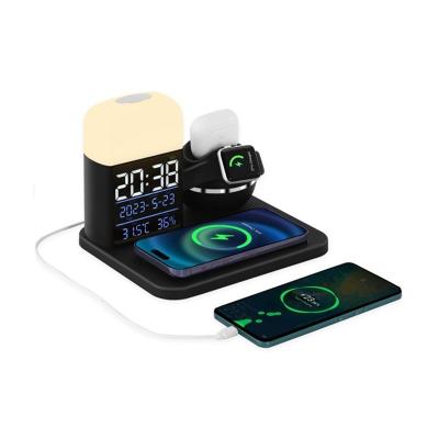 China Newest Amazon Multifunctional Wireless Charging Station 3-in-1 wireless fast charging station for iphone airpods iwatch à venda