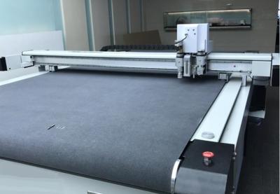 China Full Automatic Flatbed Digital Cutter For Corrugated Packaging for sale