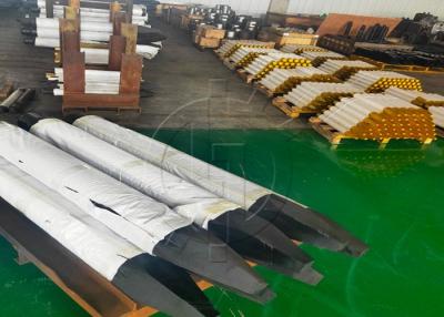 China Formão hidráulico do martelo 33A02420K para a máquina escavadora Breaker do Rammer à venda