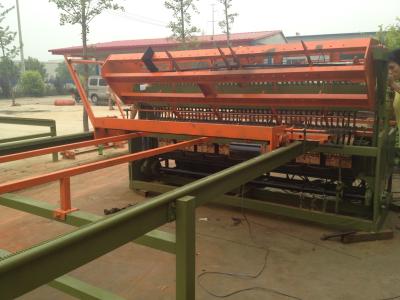 Chine Grande barrière Mesh Welding Machine de flexibilité 2500mm 380V à vendre