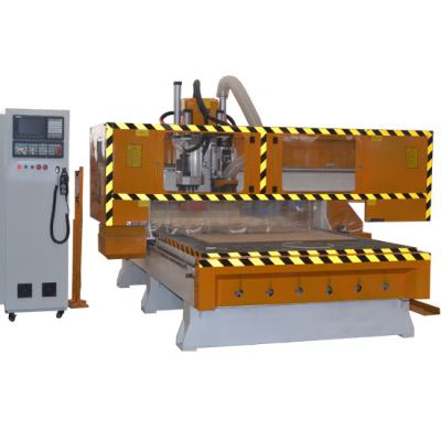 Cina Atuomatic 16 tools change CNC Router Machine for cabinet doors with drilling bank in vendita