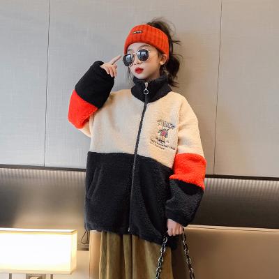 China Embroidery Craft Lamb Fleece Jacket Autumn Winter Thickened Girls Cotton Padded Coat for sale