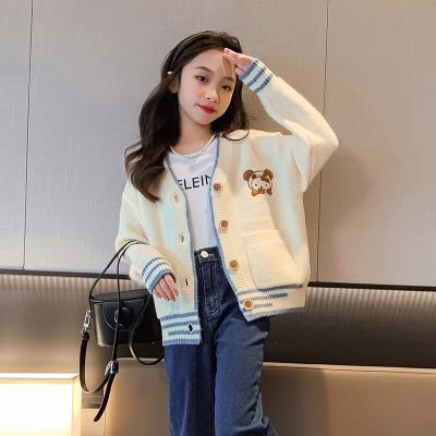 China Embroidery Autumn Winter Little Girls Clothes Knitted Cardigan Coat Korean Version for sale