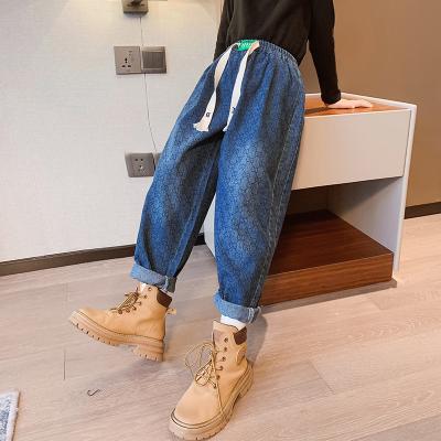 Chine Jeans pour filles à jambes droites Pantalons polyvalents bleus pour enfants de 4 à 16 ans à vendre