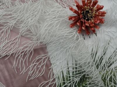 China Tela atada del cordón de la boda del blanco de la tela del cordón del bordado en venta