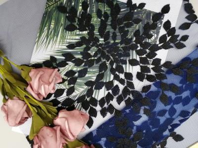 Китай Грациозная королевская голубая ткань шнурка вышивки 3D флористическая для платья маленькой девочки продается