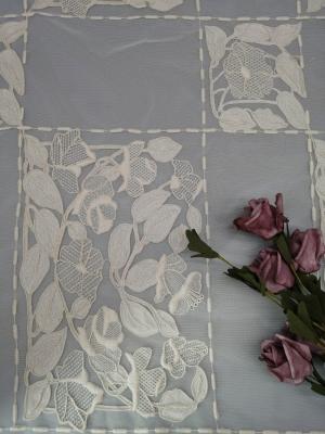 Cina Panno floreale di Tulle del cotone del ricamo del letto legato con corde beige del tessuto in vendita