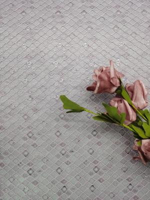 Cina Il colore porpora ha ricamato la maglia diamante tipa del modello della grata del tessuto del pizzo in vendita