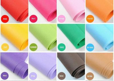 China 240CM Width Anti Static PP Spunbond Nonwoven Fabric Non Toxic Waterproof for sale
