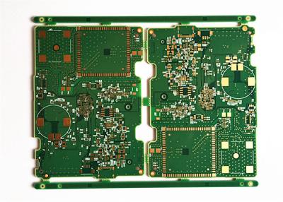 China Placa de circuito impresa de múltiples capas de la serigrafía blanca verde de Soldermask del grueso de FR4 1.6m m, material FR-4 en venta