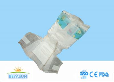 China 2 / 3 Foled Newborn Baby Diapers Cotton Surface With Elastic Waistband for sale