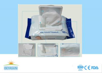 China Baby  Disposable Wet Wipes Handcleaning Of Thick And Fluffy Super Nonwoven Fabric for sale