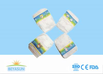 China Fraldas descartáveis livres para a criança, fraldas descartáveis biodegradáveis do bebê do produto químico à venda