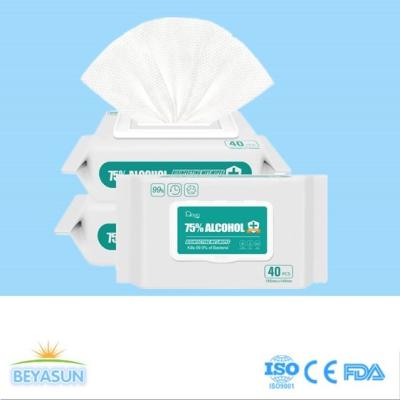 China 75% Alcohol Hand Disinfectant Disposable Wet Wipes For Daily Home Anti Virus for sale