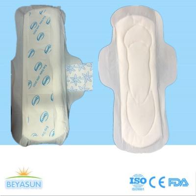 China Het dikke Houten Absorptievermogen van Maxi Sanitary Napkin With 50ml van de Pluispulp Te koop