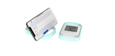 China Commercial Digital Alarm Clock With Temperature Calendar And Snooze Function for sale
