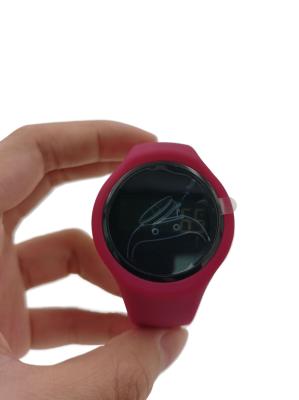 China Brazalete portátil de pedómetro con rastreador de calorías ligero en venta