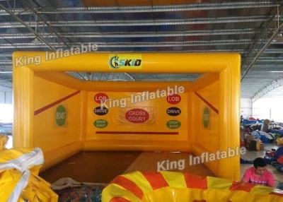 China Juegos inflables al aire libre o interiores amarillos del deporte de la calabaza herméticos para los adultos en venta