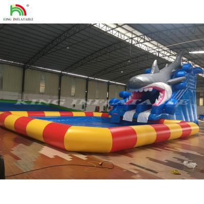 China Parque acuático inflable con tobogán de agua y piscina Parque acuático inflables personalizados para niños y adultos en venta