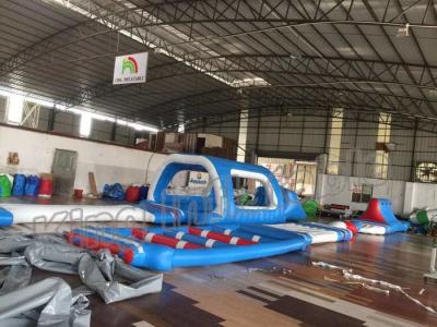 Chine Type adapté aux besoins du client terrain de jeu gonflable géant de l'eau, parc aquatique de flottement à vendre
