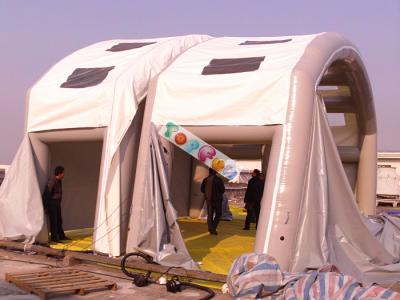 中国 気密の膨脹可能なフレームはテント/Foldable および携帯用でき事のテントを掲示します 販売のため