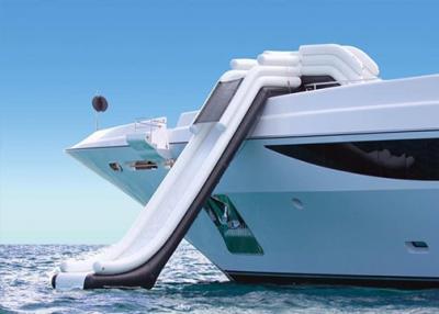 中国 ヨットのためのカスタマイズされたポリ塩化ビニールの防水シート気密水スライドの膨脹可能なヨットのスライド 販売のため