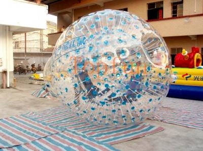 Chine Le bleu pointille la boule gonflable de Zorb de hamster à vendre