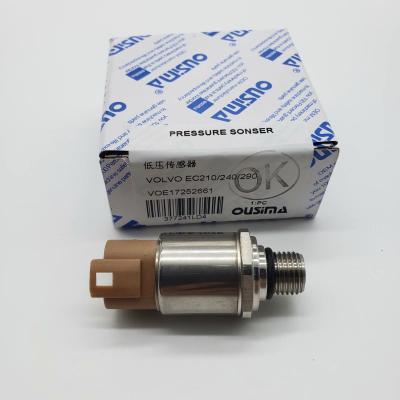 Cina OUSIMSA 17252661 Pressure Sensor VOE17252661 Sensor For  EC210 EC240 EC290 in vendita