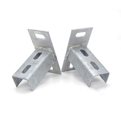 China Strong L Shaped Metal Shelf Brackets , 90 Degree Angle Corner Bracket for sale