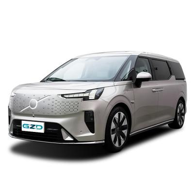 China Novo carro elétrico de 6 lugares elétrico puro 272hp MPV grande Veículo de energia nova Volvo em90 Ultra à venda
