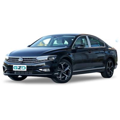 Китай 4 двери 5 сиденья 1.5T 160hp Volkswagen Magotan 2024 300TSI DSG продается