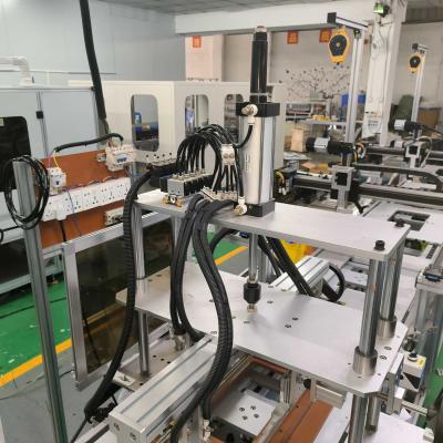 Chine 1000-1500pcs/h Machine de fabrication de filtres pour voiture, 2.2kw ligne de production d'économie de main-d'œuvre à vendre