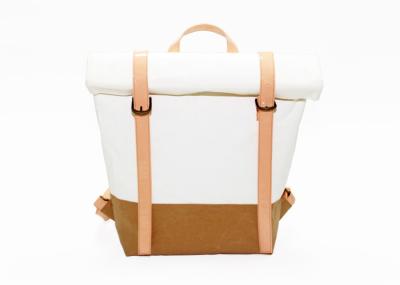 China La mochila lavable modificada para requisitos particulares del papel de Kraft recicló estilo ligero del ocio en venta