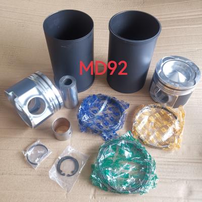 Chine Kit de douille de kit de revêtement du cylindre MD92 avec le piston de 125mm 12011-Z6160/23100-Z6008, JAPON ET TAÏWAN à vendre
