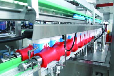 Chine Machine de capsulage de bouteille en plastique de structure de trois griffes à vendre