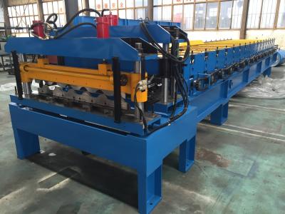 China Galvanized Steel Steel Tile Roll Forming Machine 0.4-0.6mm Thickness for sale