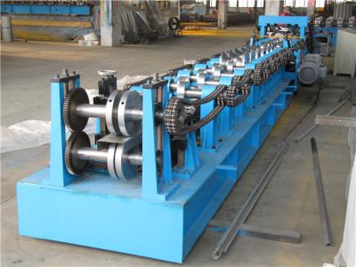 China Automatic Z Purlin Roll Forming Machine , Durable Roll Former Machine Chain Drive for sale