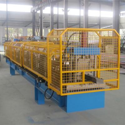 China Protective Net Enclosures Gutter Roll Forming Machine High Speed Single Chain for sale